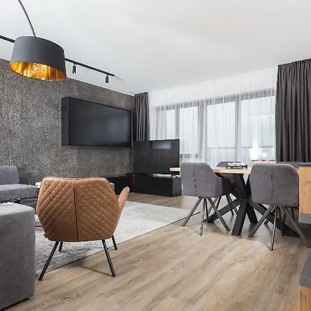 Inpoint Luxury Center Pool & Gym Apartment Krakow