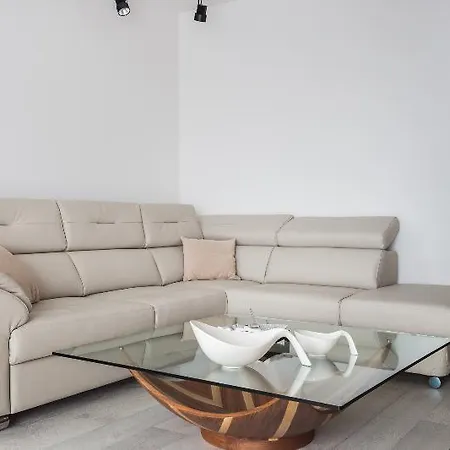 Apartment Inpoint Luxury Center Pool & Gym